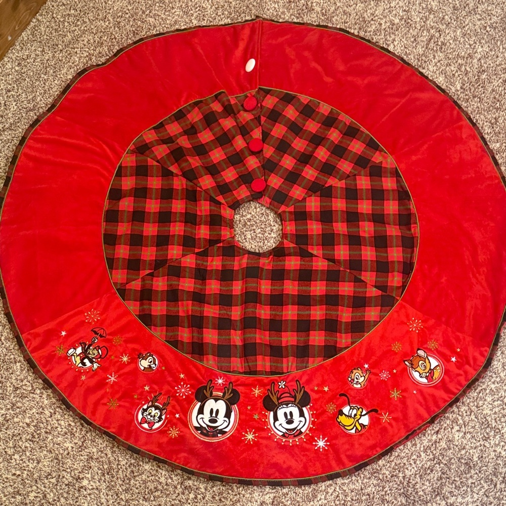 RARE Disney Parks Mickey and Friends Red and Black Plaid Velvet Tree Skirt 52”